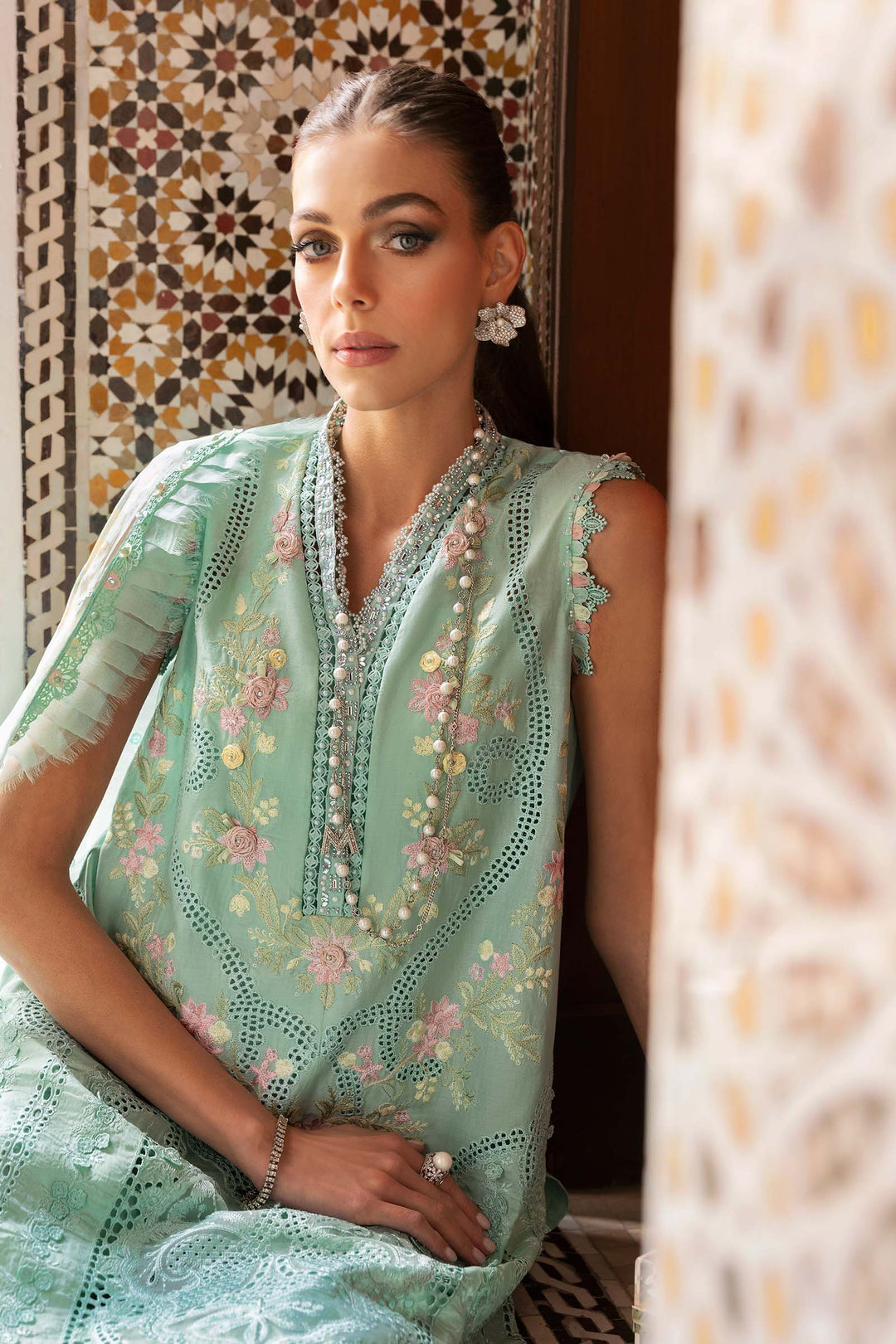 Maria.B Luxury Lawn D-2514-A