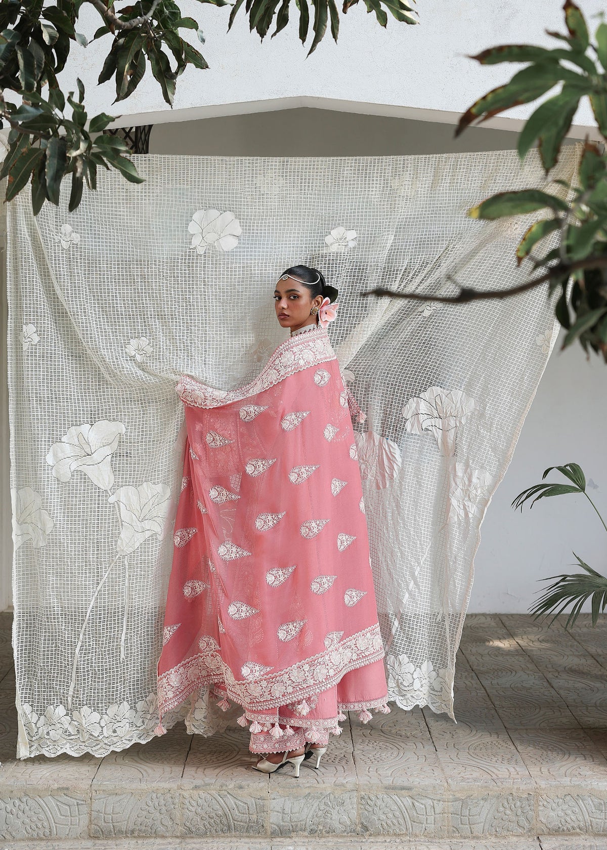 Hussain Rehar - Sorti