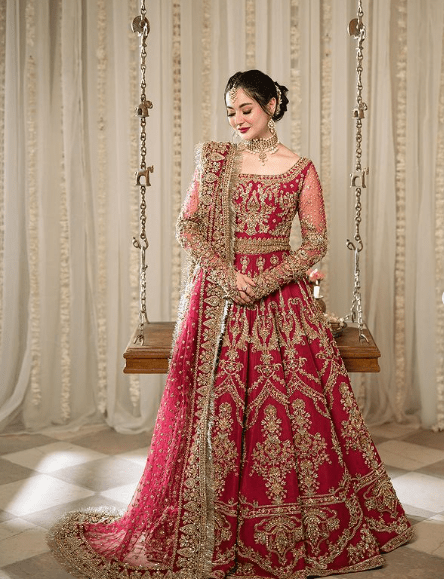 Faiza Saqlain couture bridal lehenga