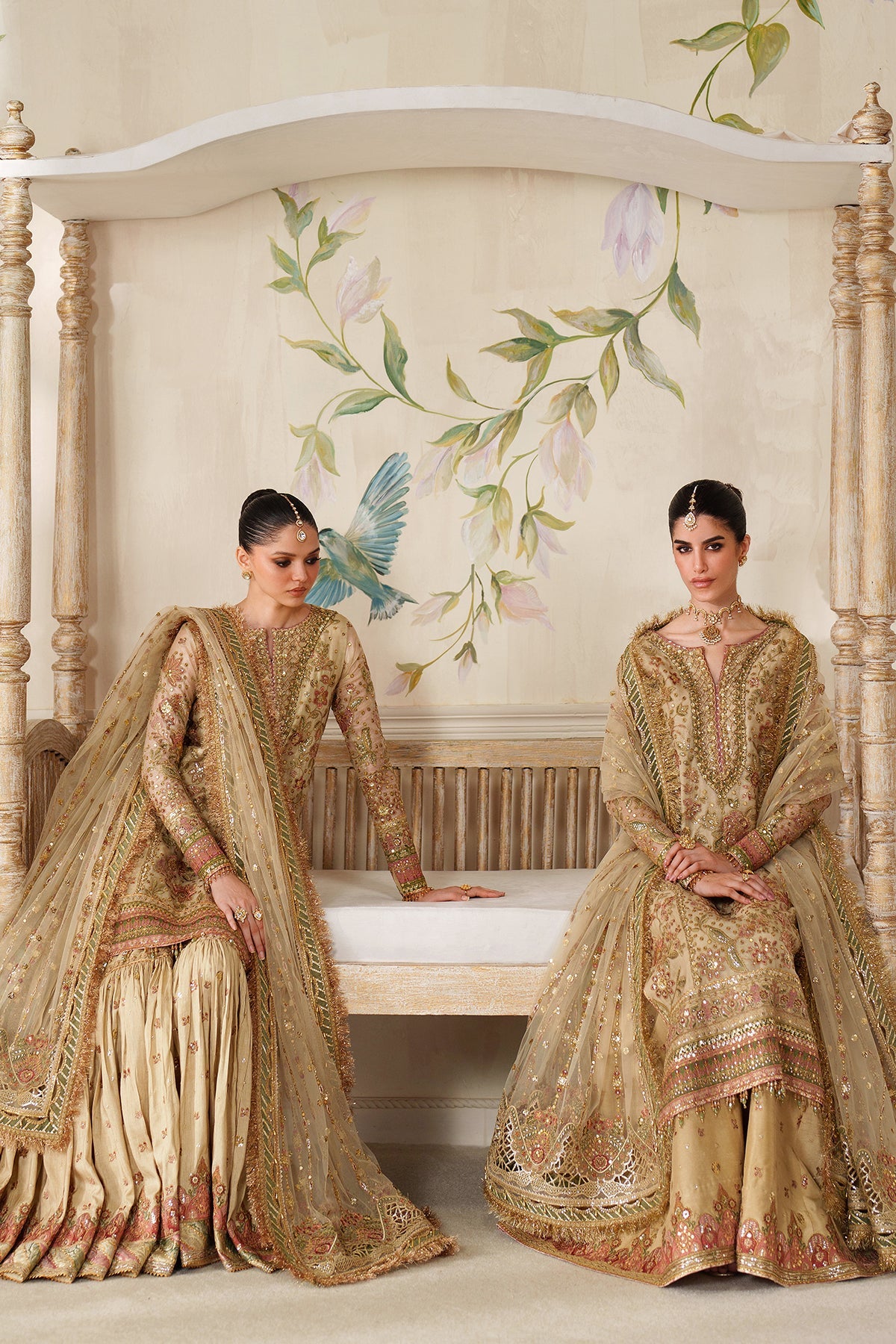 Baroque Chantelle EMBROIDERED CH14-02 Secondary image