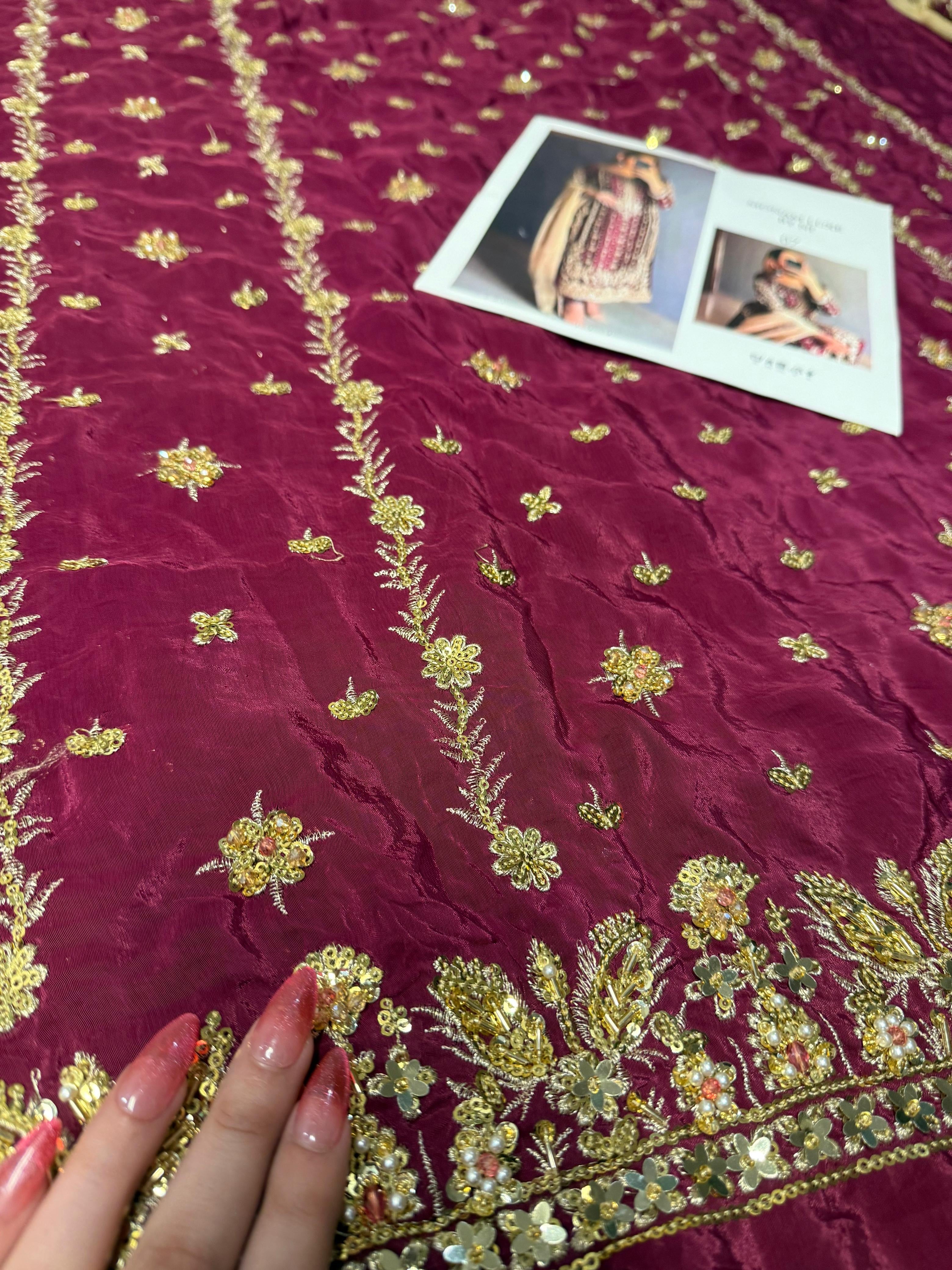 Monam Luxe - Suroor (available in 2 colours)