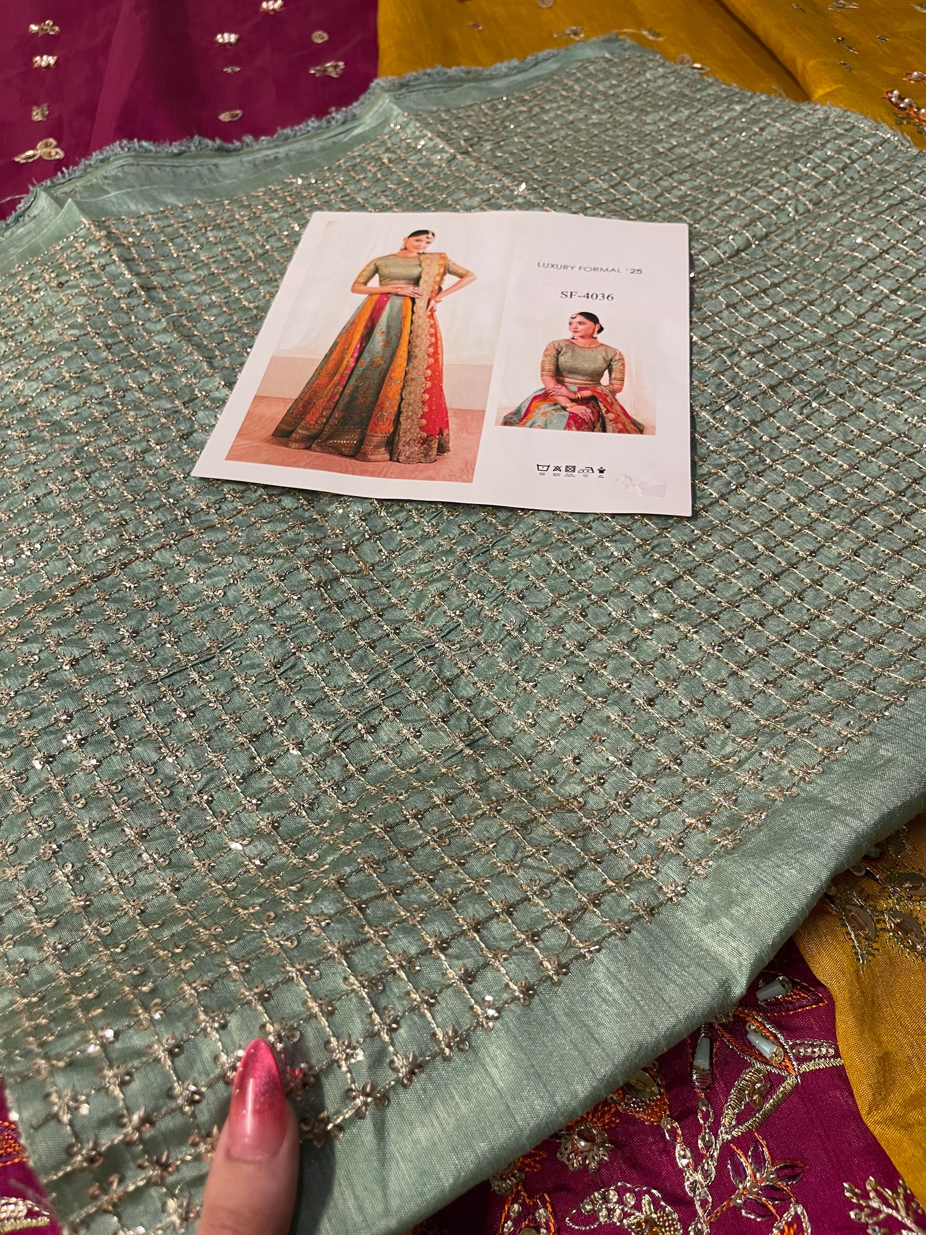 Baroque Embroidered Silk SF-4036