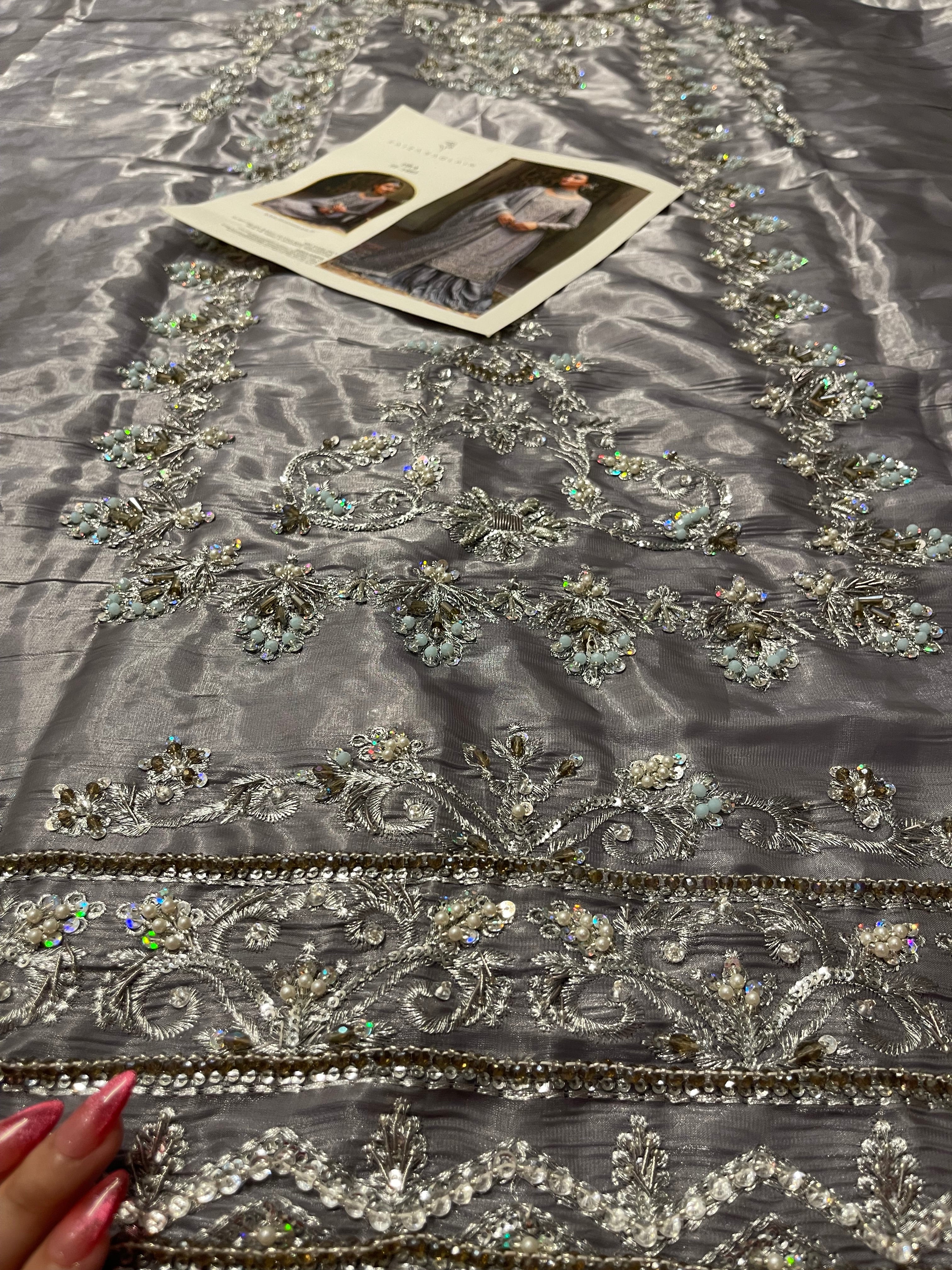 Faiza Saqlain - Dila