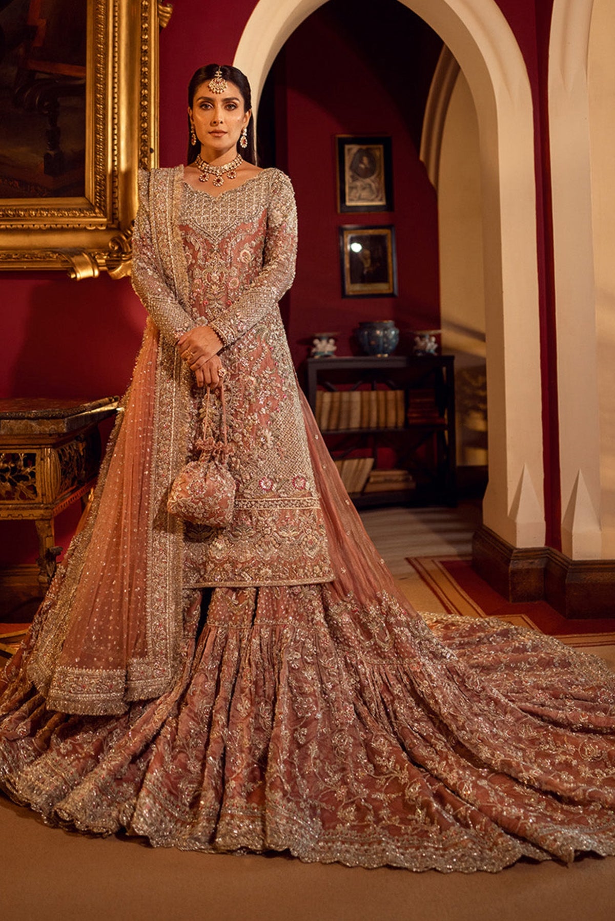 Faiza Saqlain - Amari