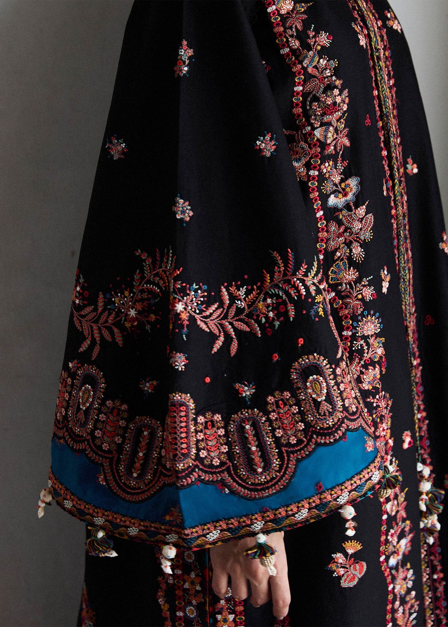 Hussain Rehar Luxury Lawn - Bliz
