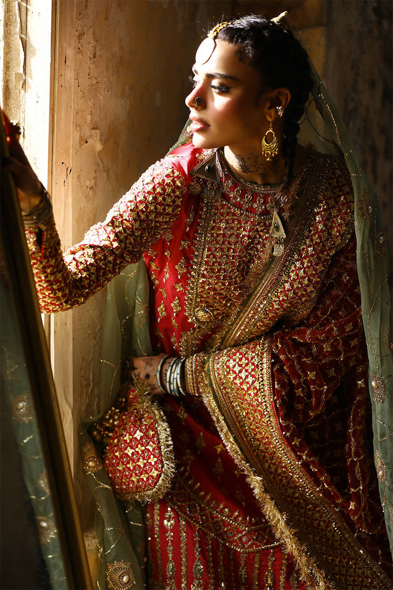 Mohsin Naveed Ranjha (MNR) - Ruhi Begum
