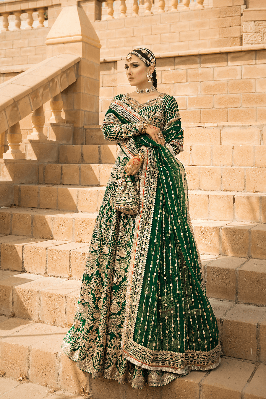 Erum khan - Pakeezah