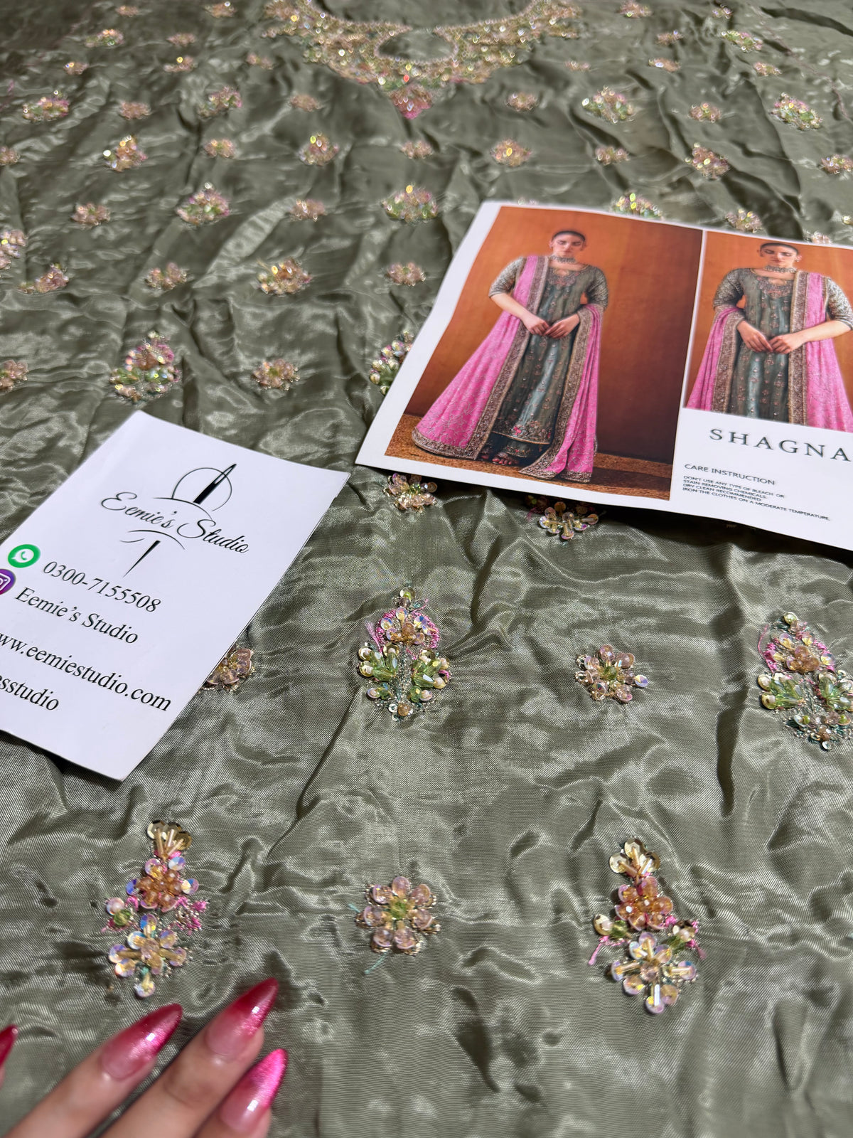 Shagna - Mint Green & Pastel