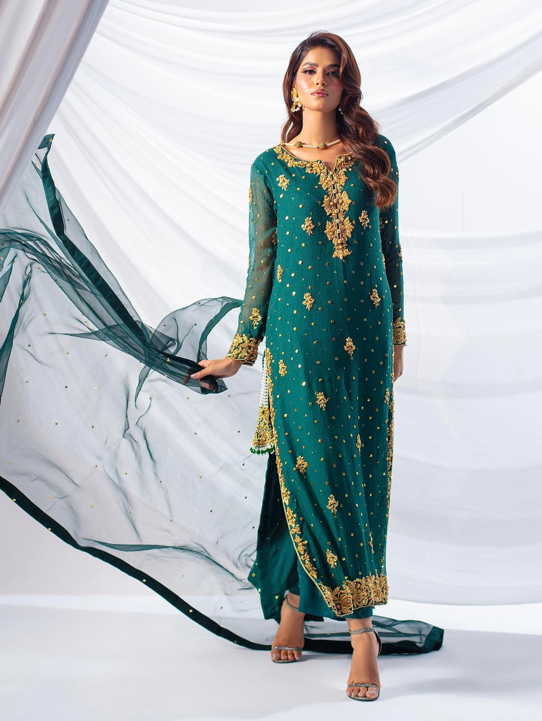 Sehrish Nadeem - Green kamdani