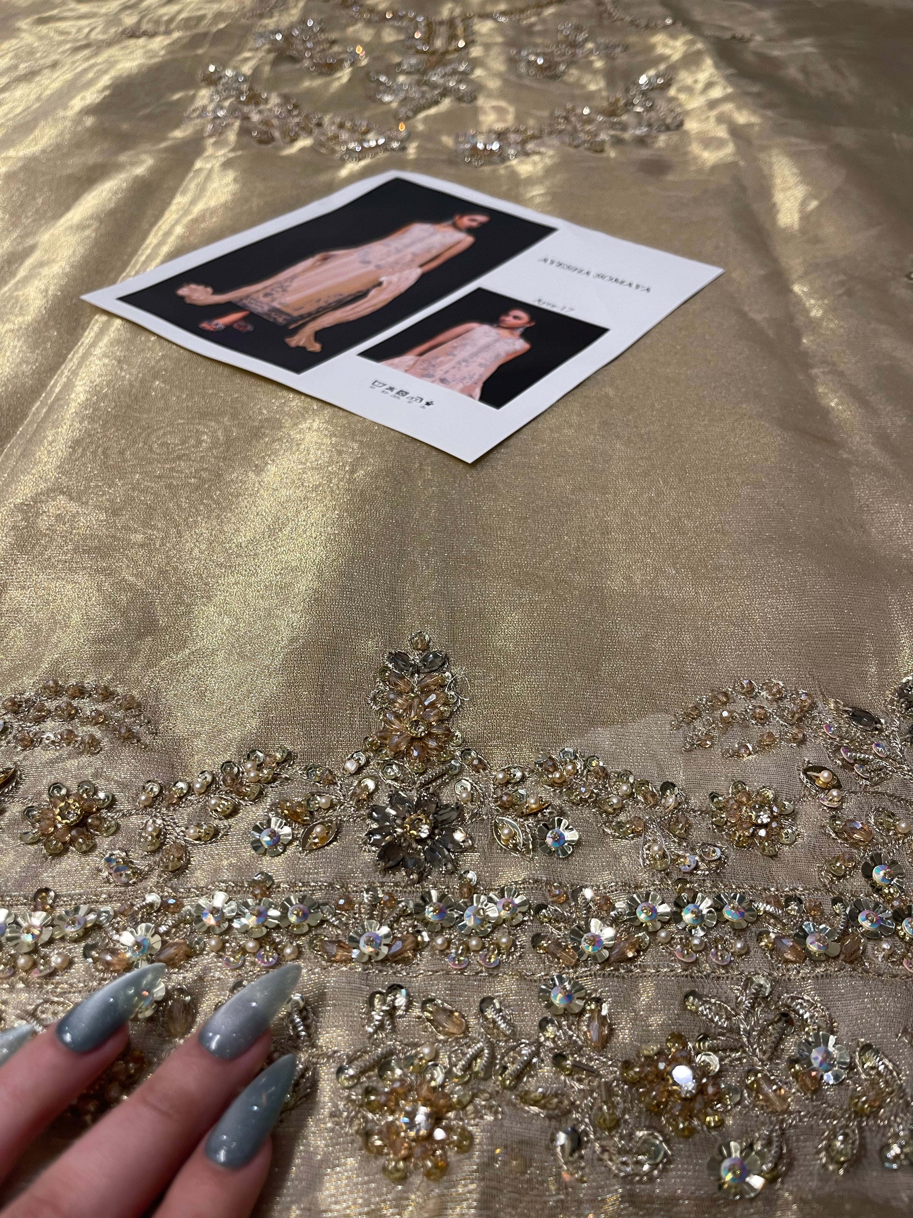 Ayesha Somaya - Ayra