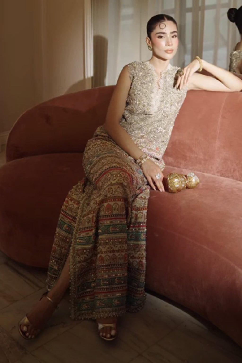 Saira Shakira - Silken Haze