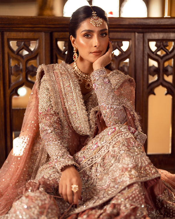 Faiza Saqlain - Amari