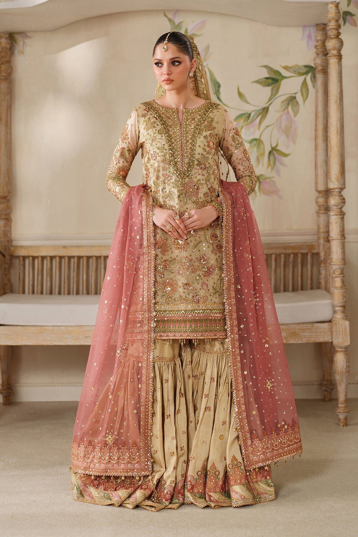 Baroque Chantelle EMBROIDERED CH14-02