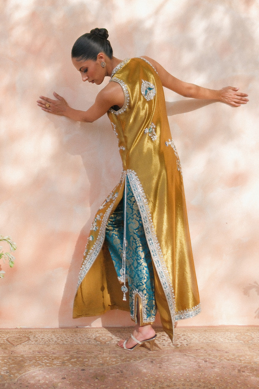 Sania Maskatiya - Yusra (colour customised)