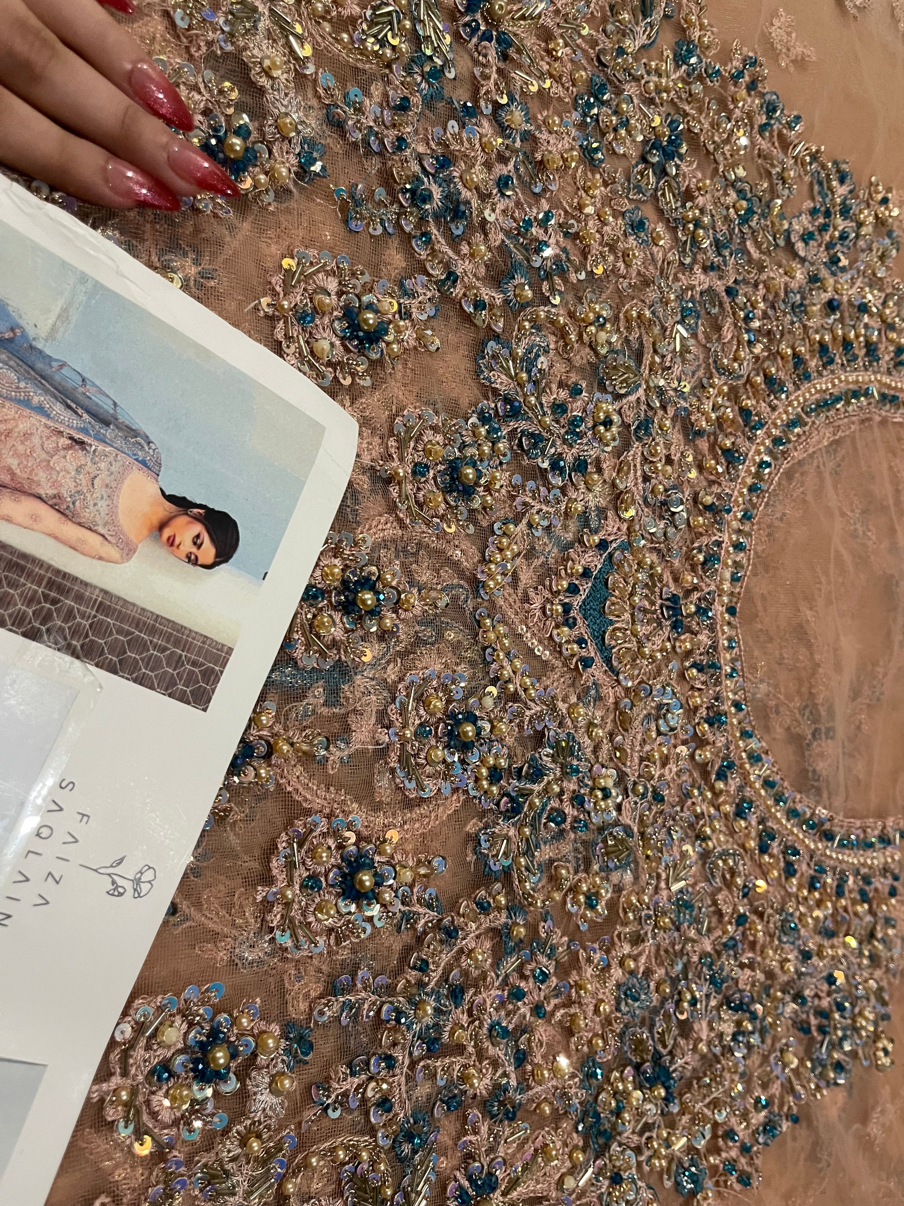 Faiza Saqlain - Aytan