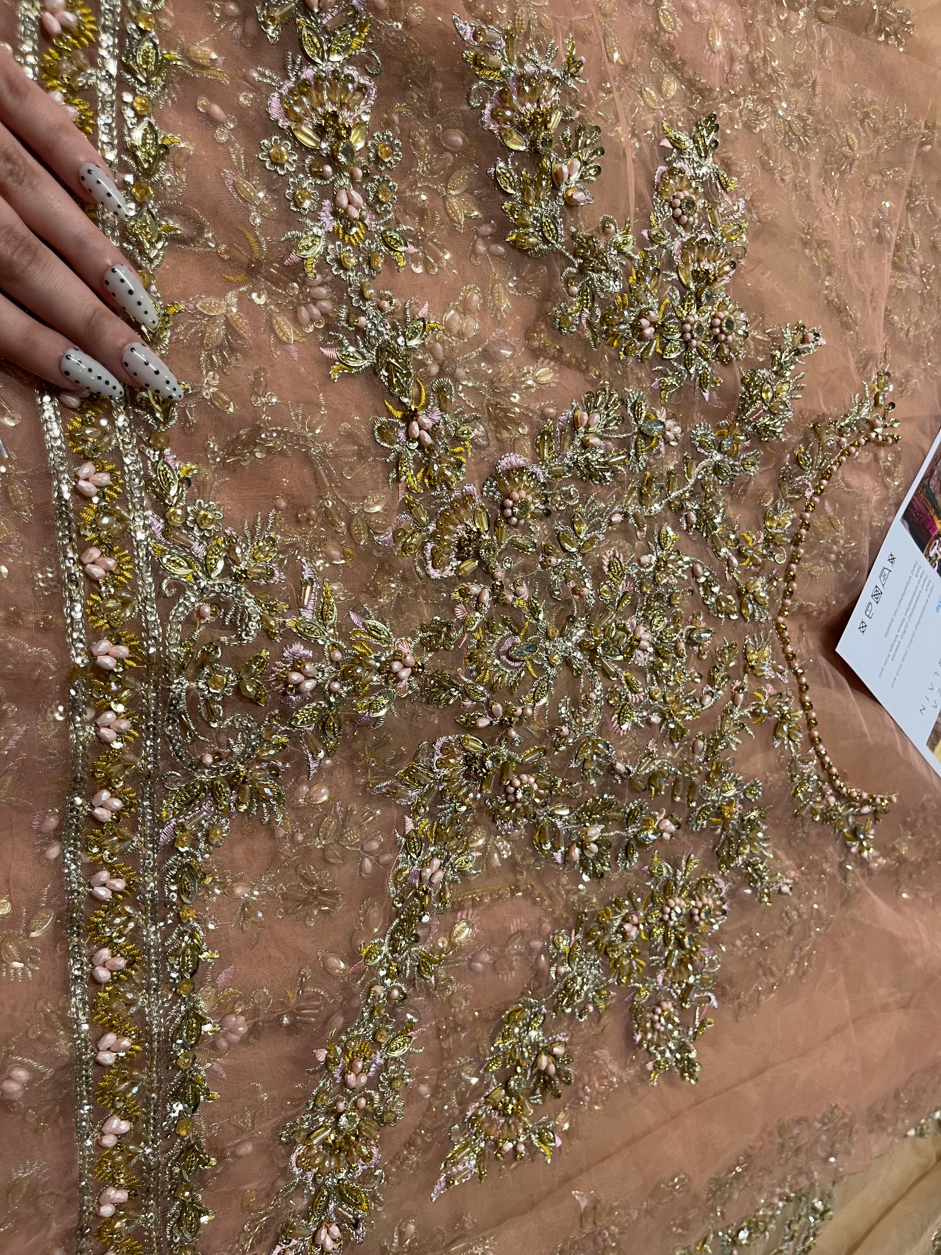 Faiza Saqlain - Mahveen