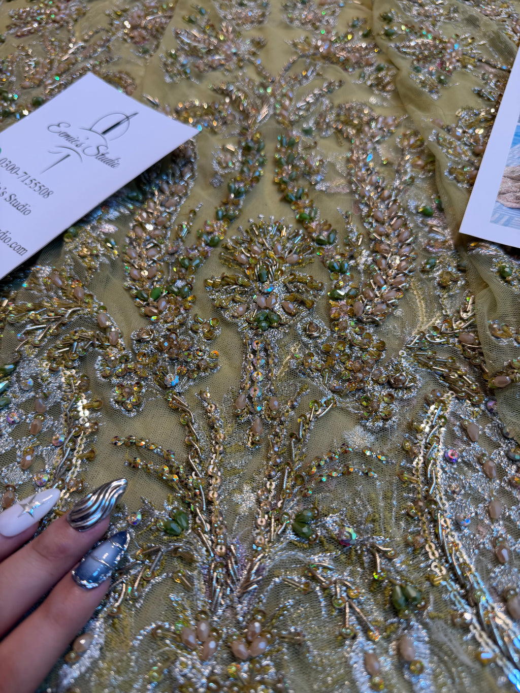 Suffuse Iris Couture - Pistachio