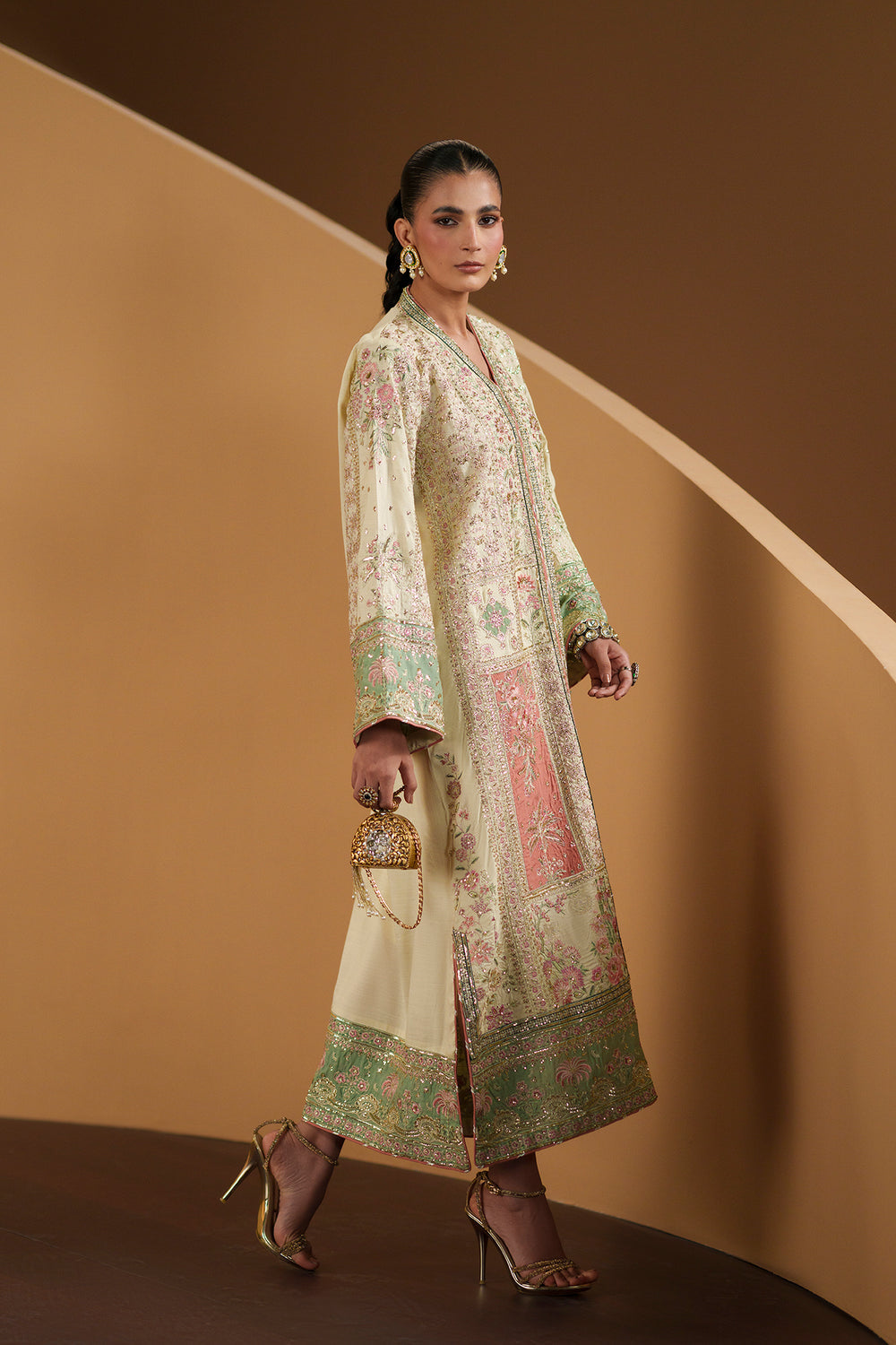 Ethnc - Matcha Kaftan Kameez set