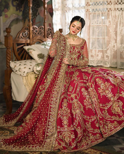 Faiza Saqlain couture bridal lehenga