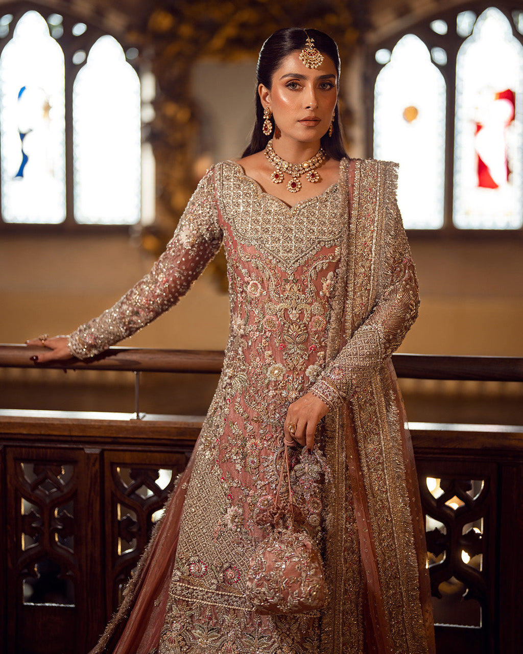 Faiza Saqlain - Amari