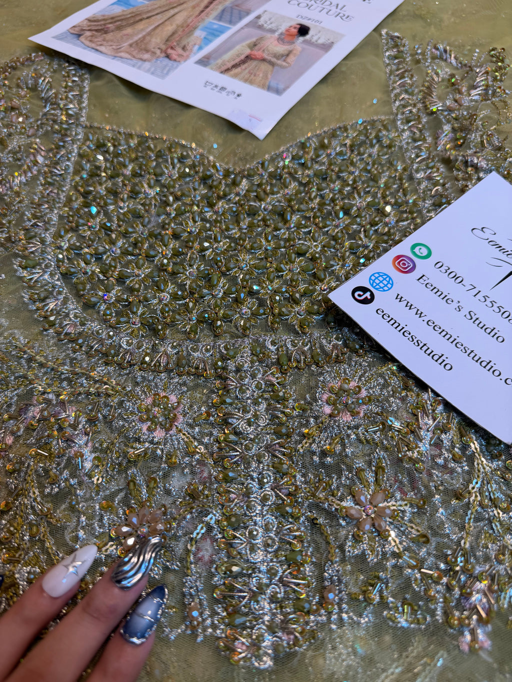 Suffuse Iris Couture - Pistachio
