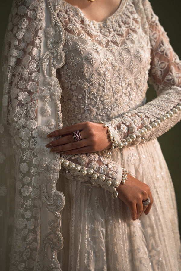 Ammara Khan - Moonbeam