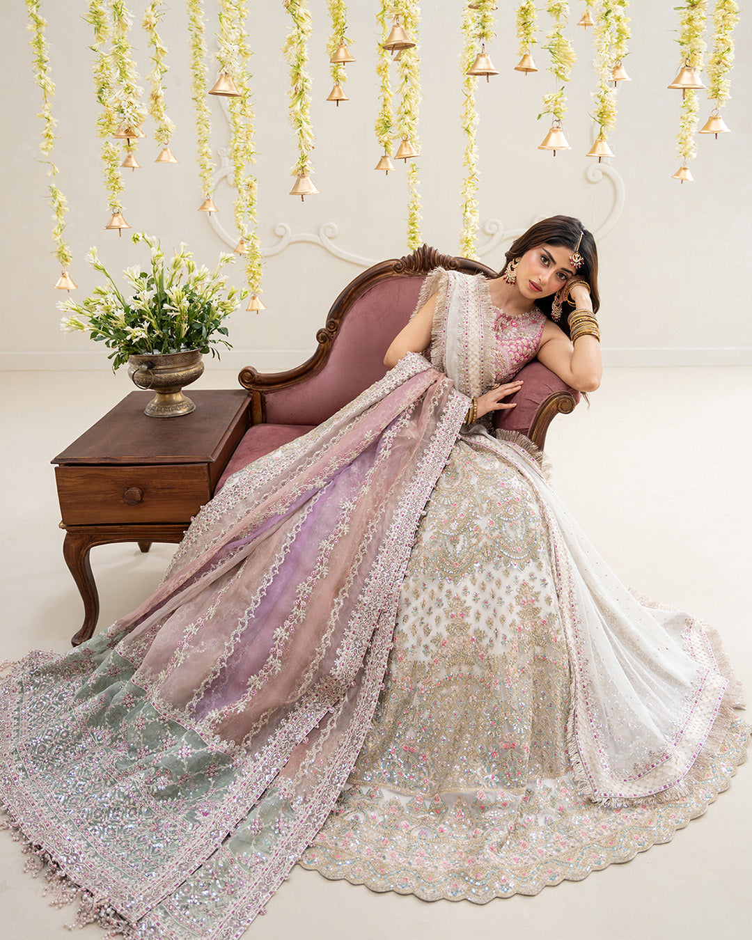 Faiza Saqlain - Suzan