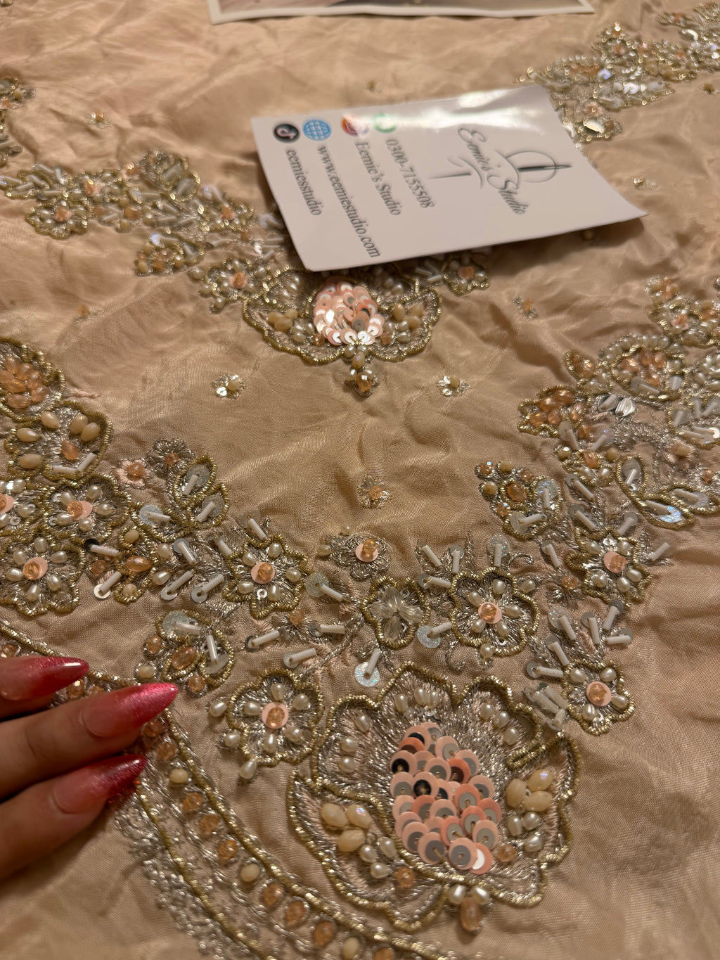 Pakistani shalwar kameez set in pink