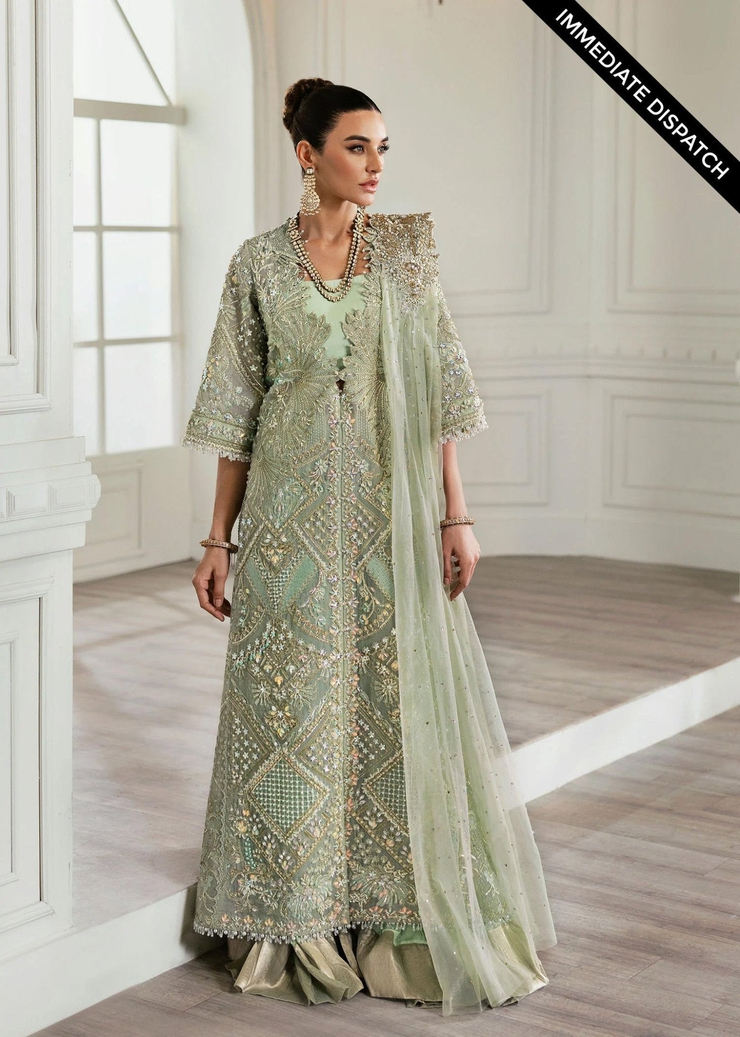 Crimson By Saira Shakira - Art Deco Glitz - Eemie's Studio