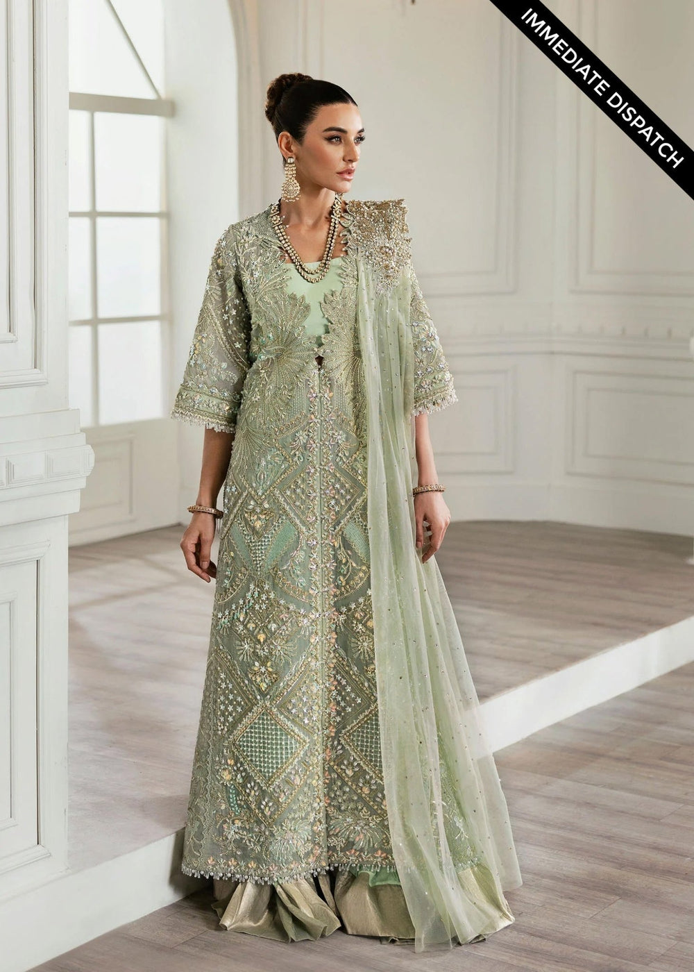 Crimson By Saira Shakira - Art Deco Glitz - Eemie's Studio