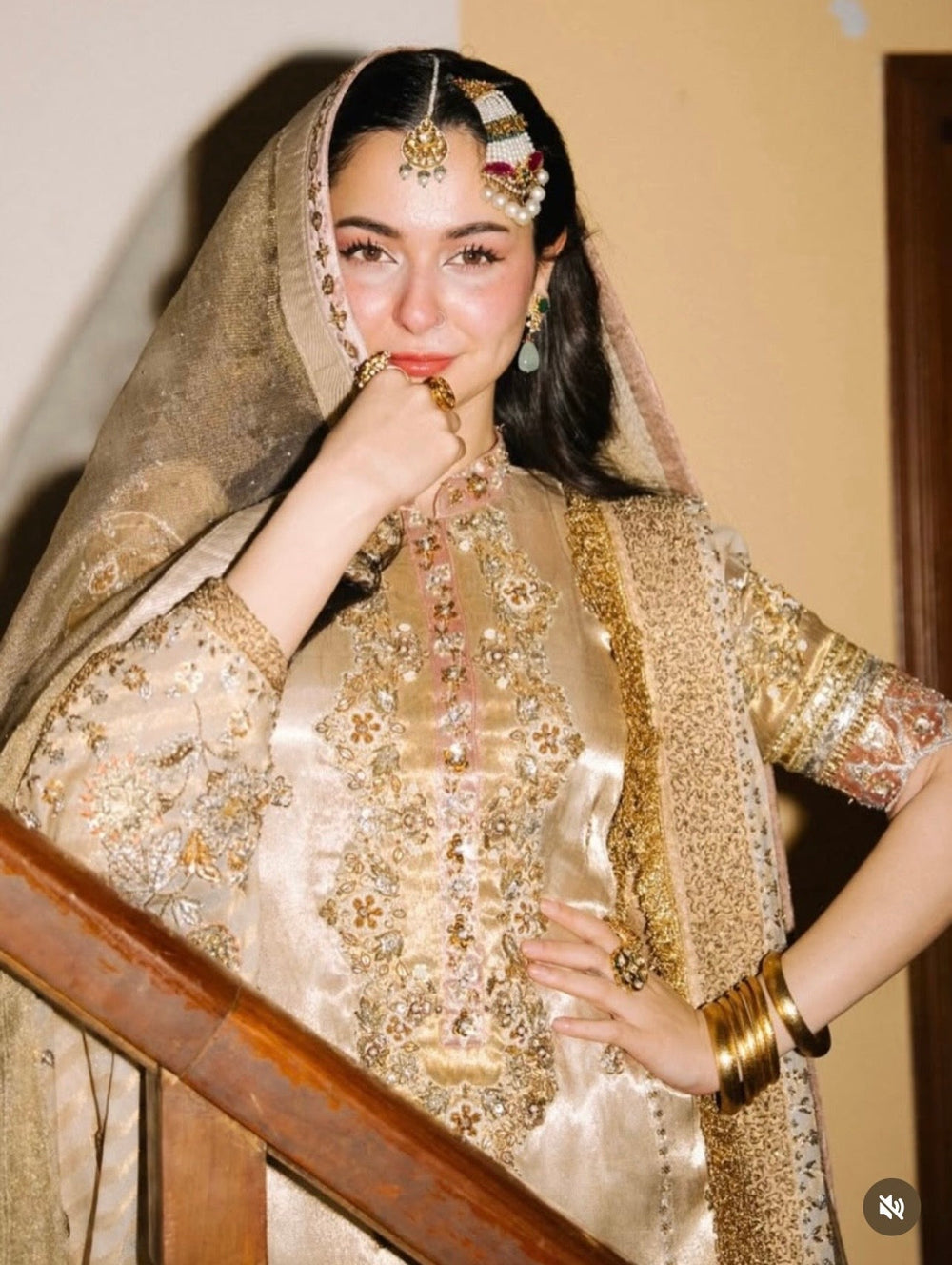 Faiza Samee - Hania Aamir - Eemie's Studio