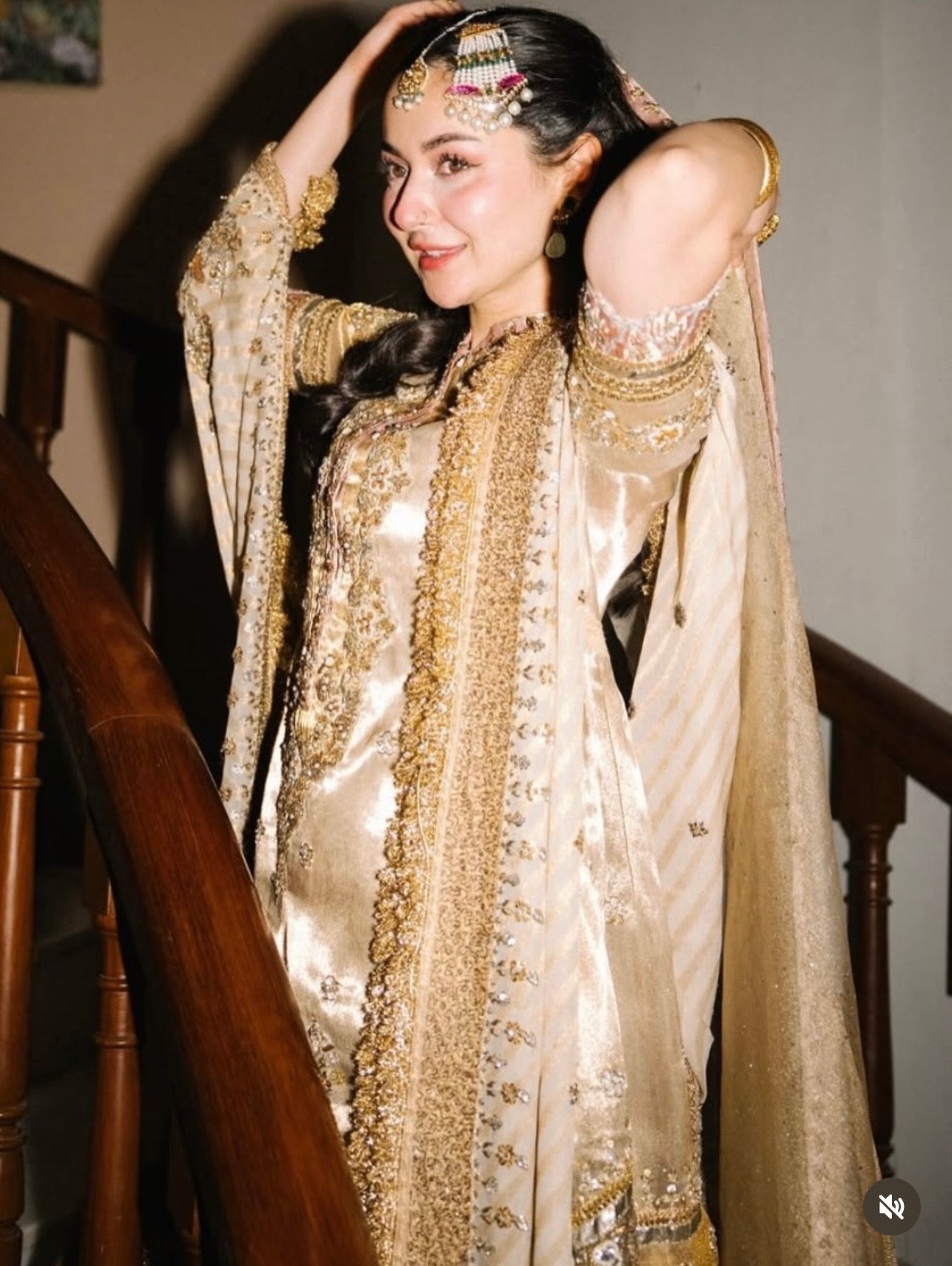 Faiza Samee - Hania Aamir - Eemie's Studio