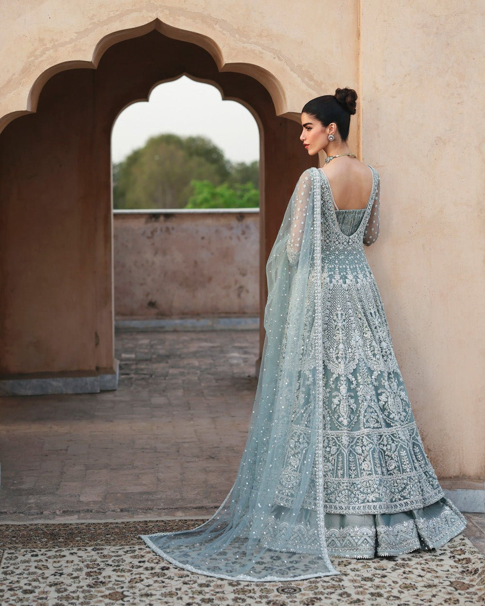 Faiza Saqlain - Dorien - Eemie's Studio