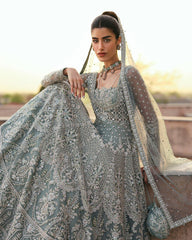 Faiza Saqlain - Dorien - Eemie's Studio