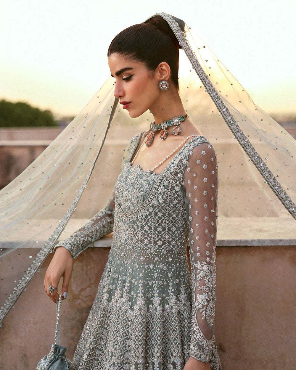 Faiza Saqlain - Dorien - Eemie's Studio