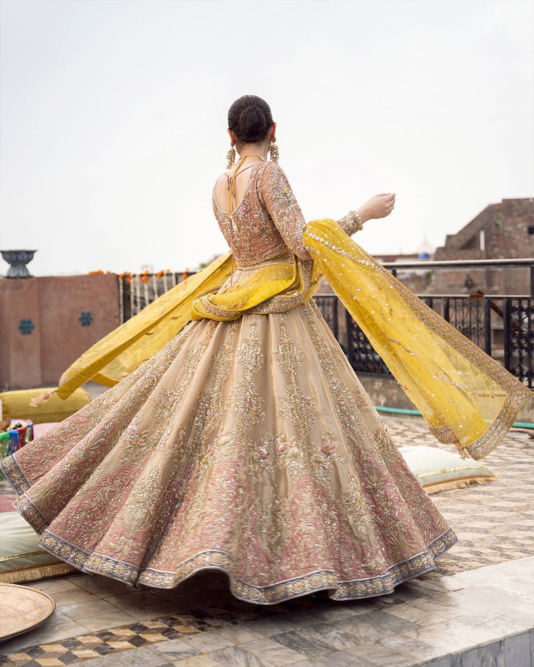 Faiza Saqlain - Mahveen - Eemie's Studio