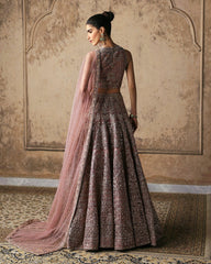 Faiza Saqlain - Prenia - Eemie's Studio