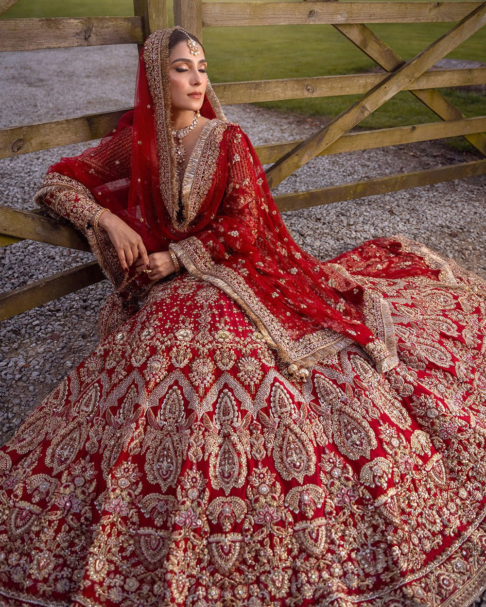 Faiza Saqlain - Raeni - Eemie's Studio