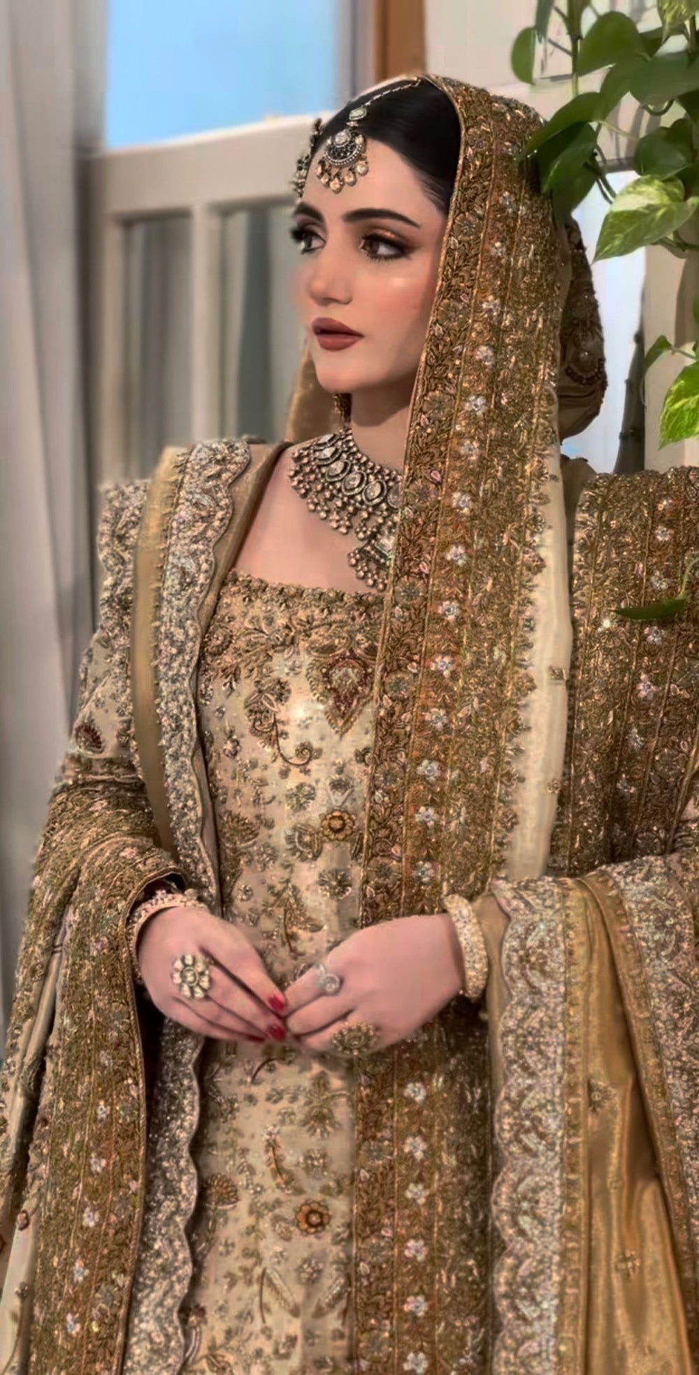 Haris Shakeel – Maharani (Ivory Gold) - Eemie's Studio