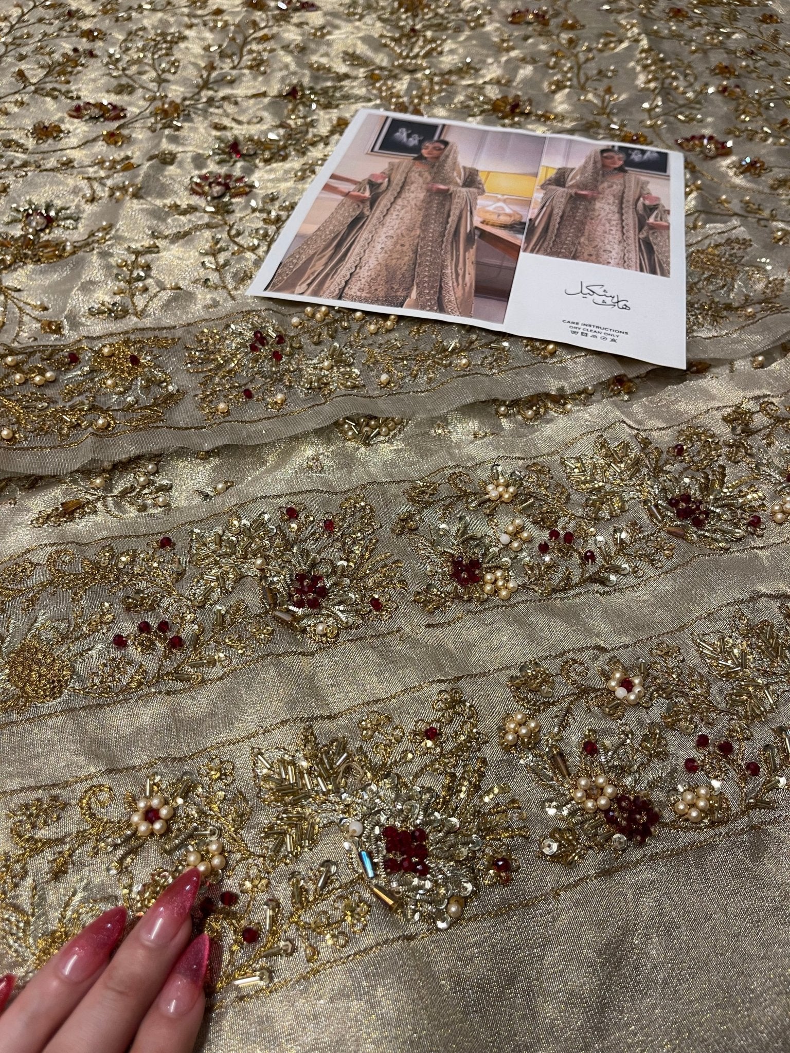 Haris Shakeel – Maharani (Ivory Gold) - Eemie's Studio