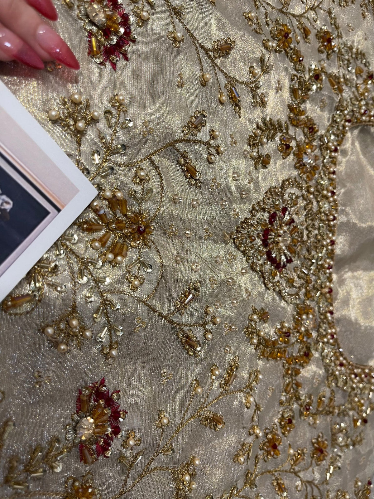 Haris Shakeel – Maharani (Ivory Gold) - Eemie's Studio
