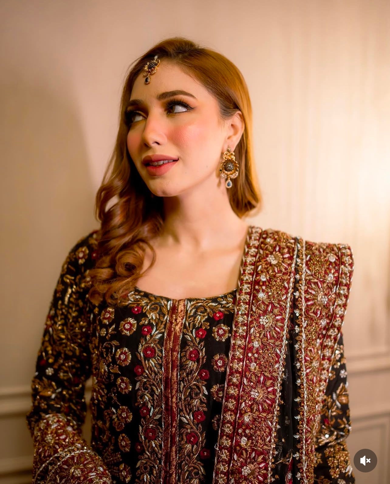 Haris Shakeel - Shayna - Eemie's Studio