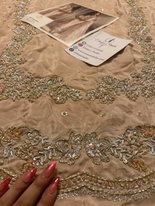 naqshi dabka hand made pink suit for mothers