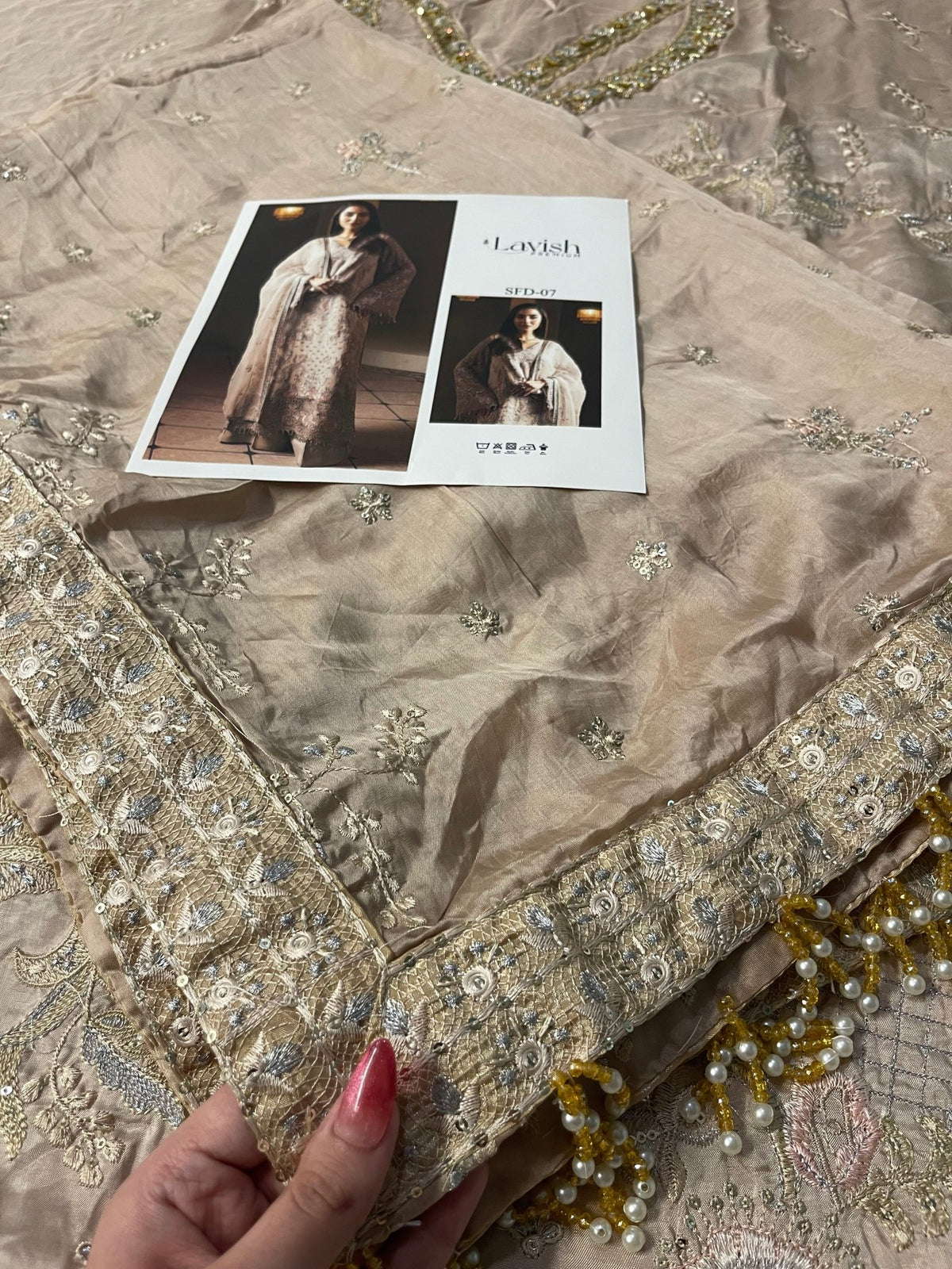Lavish Premium - Aashnai - Eemie's Studio