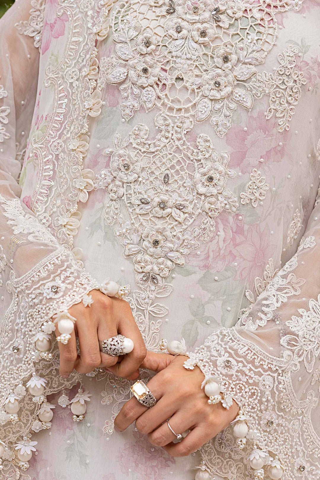 Maria.B Chiffons MPC-25-101 (Off White Rose) - Eemie's Studio