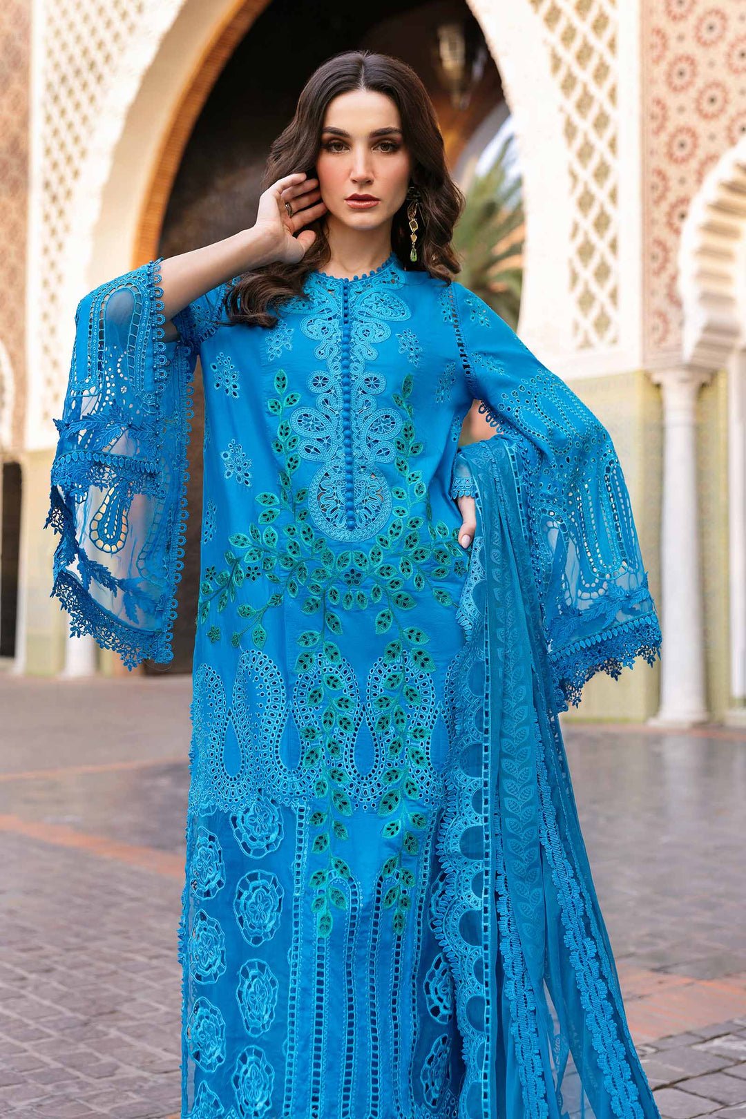 Maria.B Luxury Lawn D-2503-B - Eemie's Studio