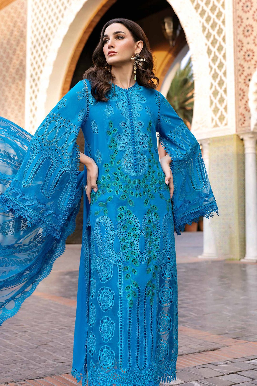 Maria.B Luxury Lawn D-2503-B - Eemie's Studio