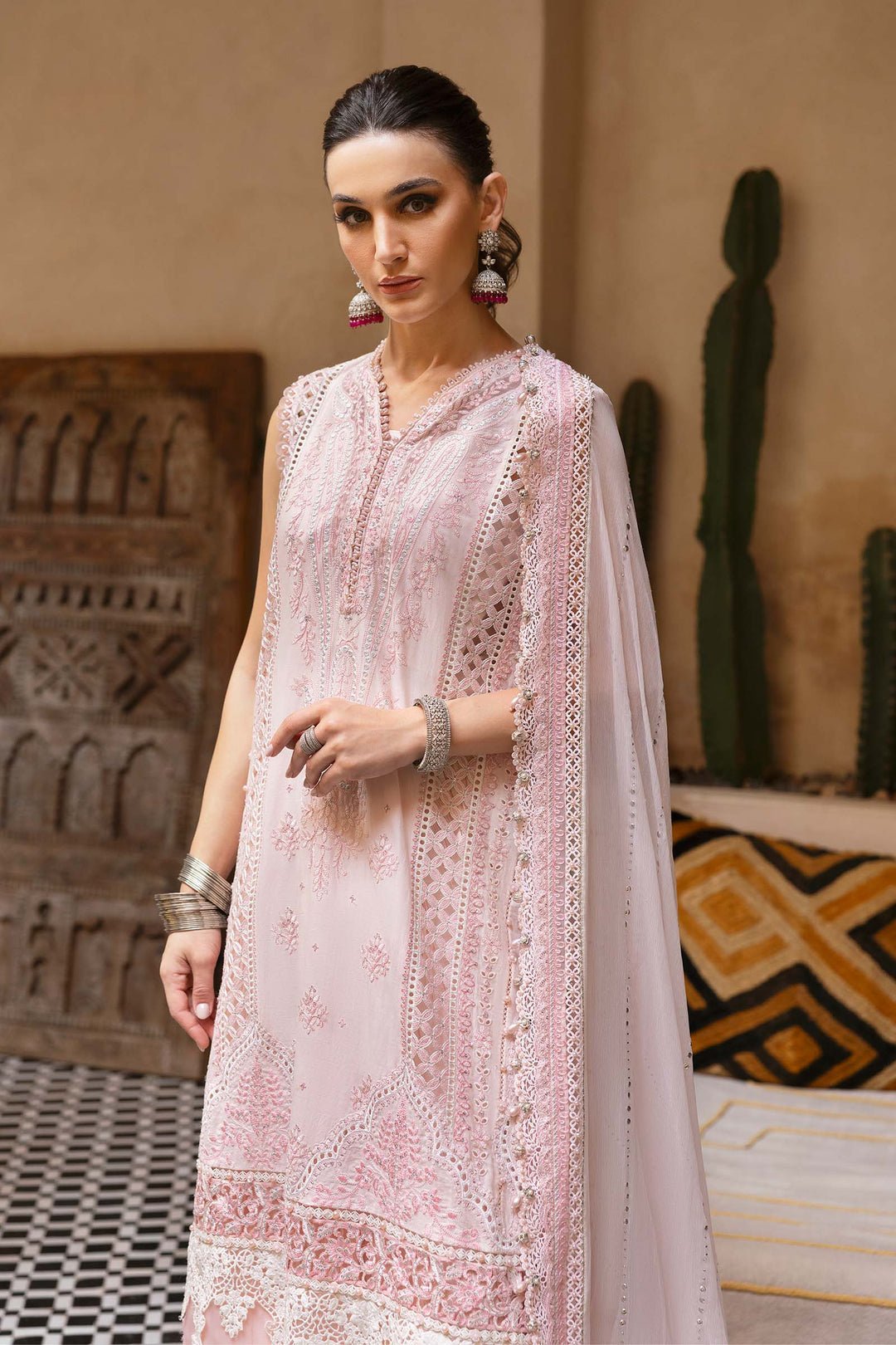 Maria.B Luxury Lawn D-2511-A - Eemie's Studio