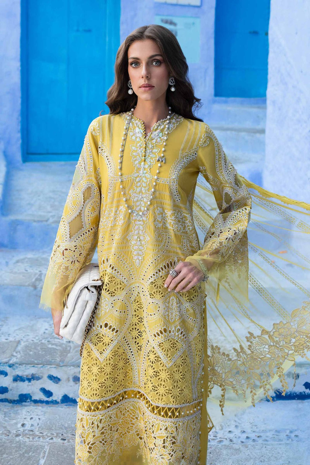 Maria.B Luxury Lawn D-2512-A - Eemie's Studio