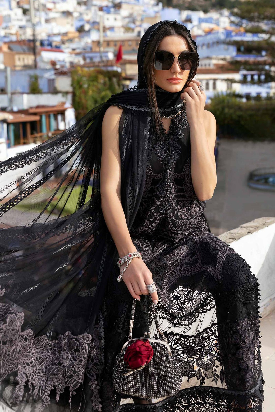 Maria.B Luxury Lawn D-2512-B - Eemie's Studio